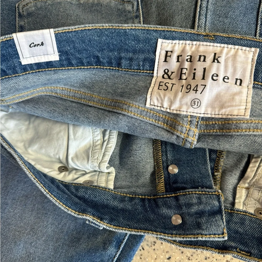 Frank & Eileen- Cork Everyday Jeans Raw Hem Antique Blue.Size 31